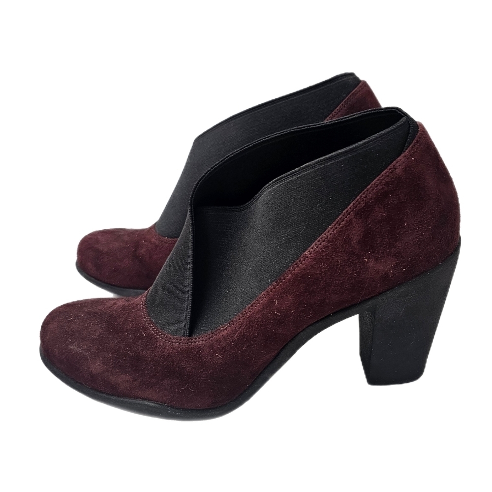 Clarks Adya Luna Burgundy Suede Block Heel Pumps Size 7 Artisan Collection